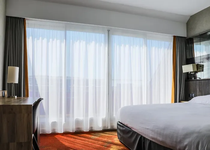 De La Digue Mont-Saint-Michel