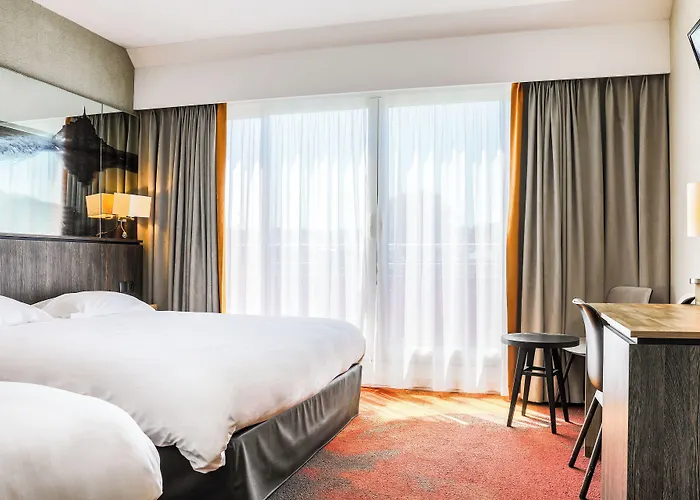 Hotel De La Digue 3*