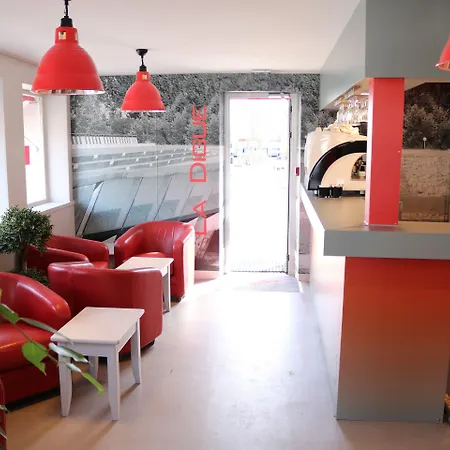 De La Digue Mont-Saint-Michel