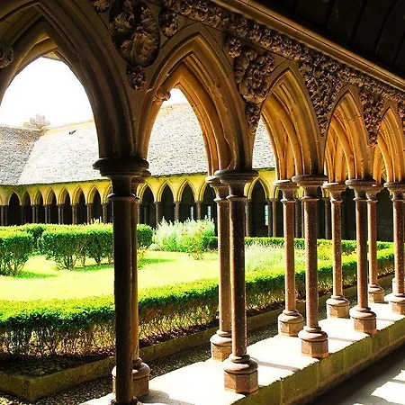 De La Digue Otel Mont-Saint-Michel