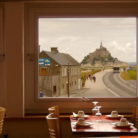 ホテル De La Digue