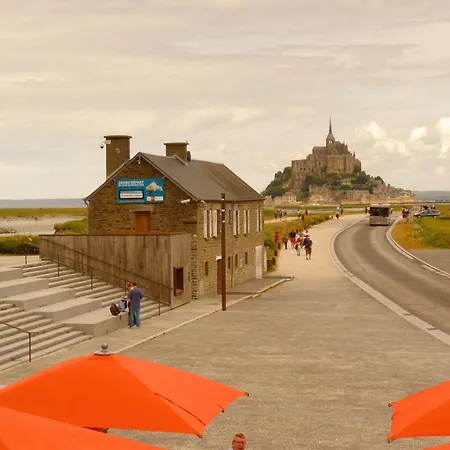 De La Digue Mont-Saint-Michel
