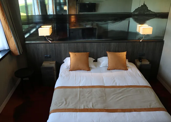 Hotel De La Digue 3*