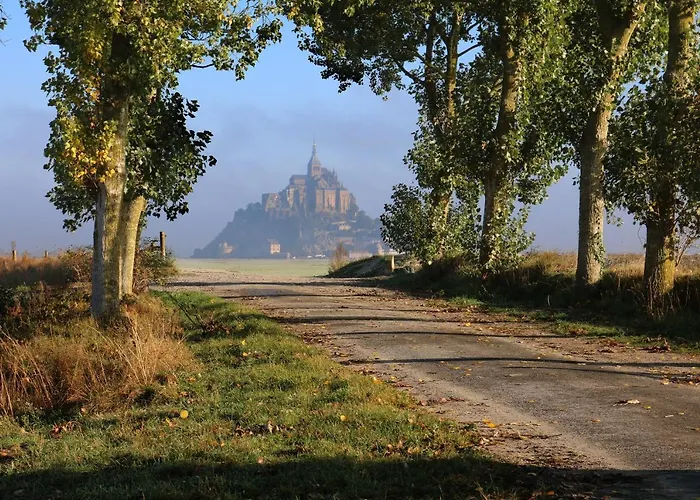 De La Digue Hotel 3*