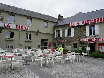 De La Digue Mont St. Michel